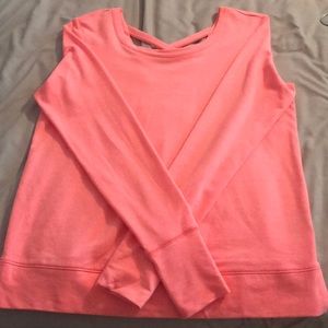 Criss cross athletic pullover